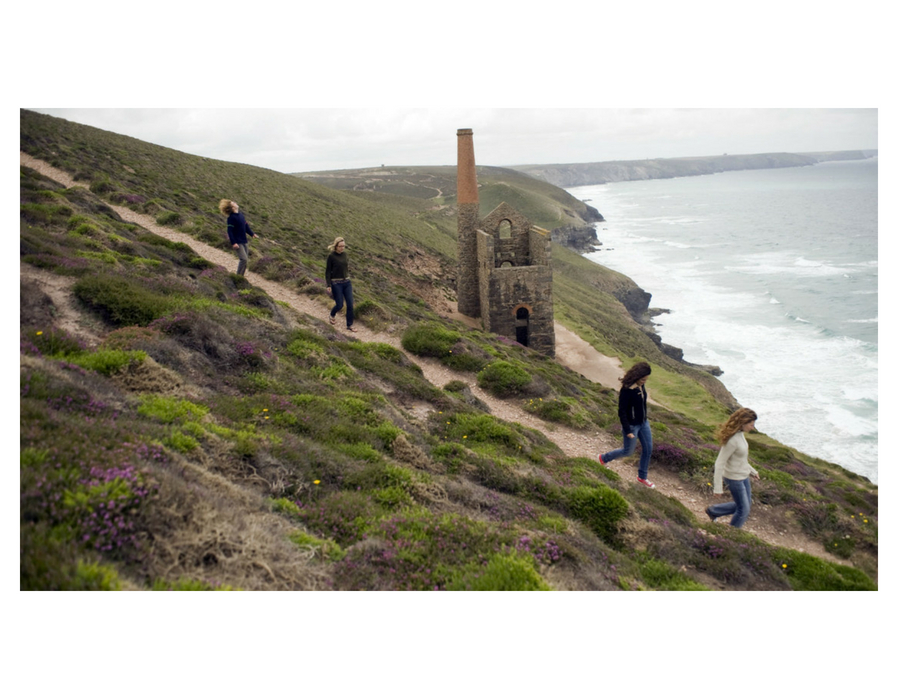 Breathtaking hikes in and around St. Agnes Cornwall - AdventureYogi